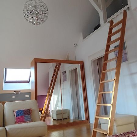 Loft Sur La Bievre Apartment Bievres Exterior foto
